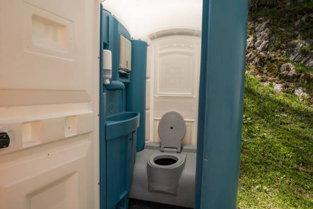 Portable bathroom rental in Carrollton, IL